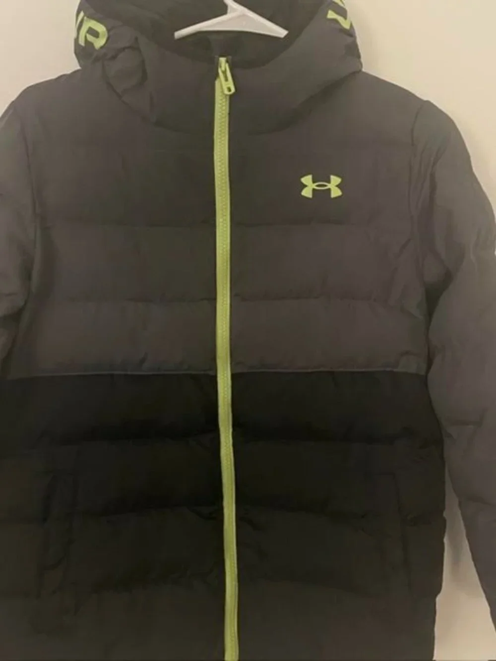 Under Armour Boys ColdGear Storm Hooded Puffer Jacket Gray/Green/Black Size YM